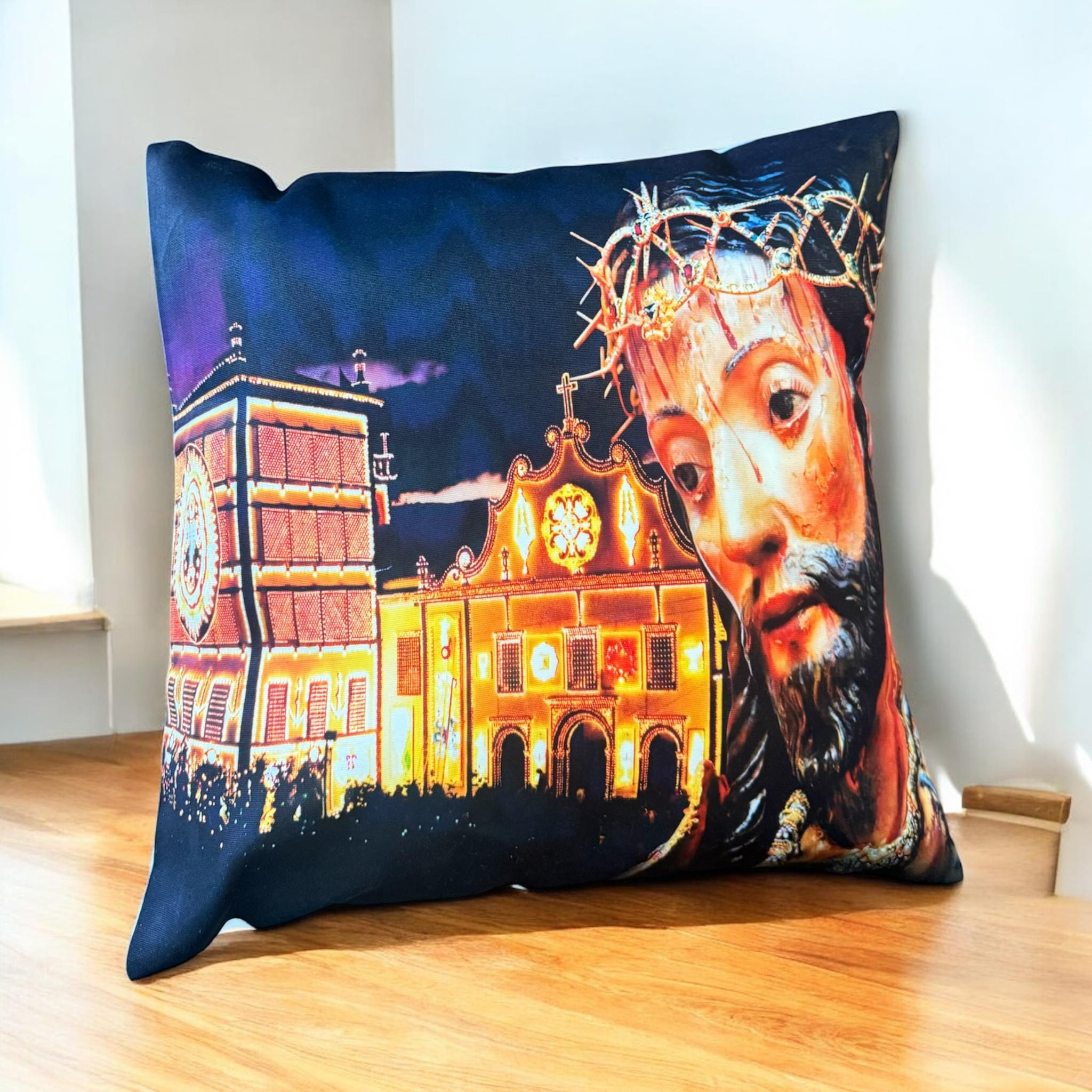 SANTO CHRISTO 17X17 PILLOW WITH INSERT